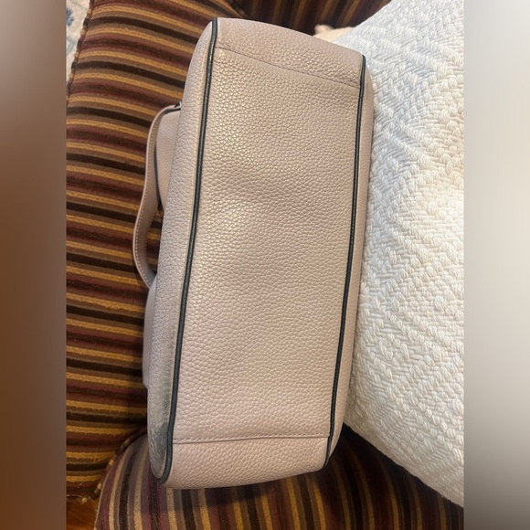 Kate Spade Chester Street Michaela Shoulder Bag. Taupe/Black with Gold Accents - Picture 5 of 8